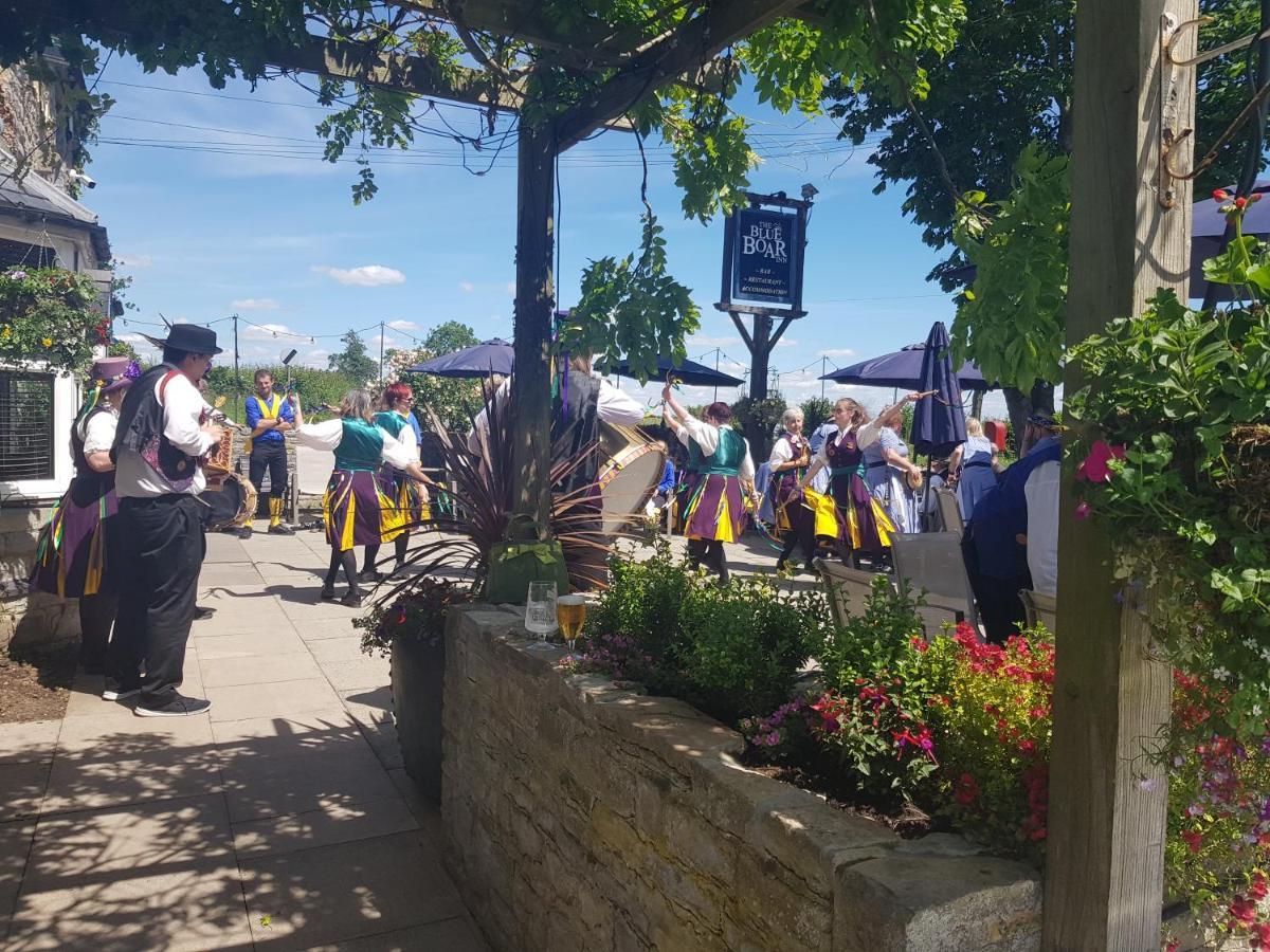 מלון אלסטר The Blue Boar מראה חיצוני תמונה